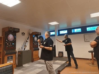 Sektion-Dart-Gegner-Treffdiele-1-2